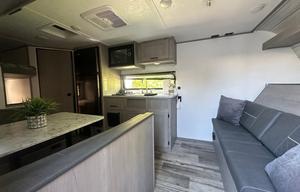 The Adventure Queen, Bunkhouse- Sleeps 6-8