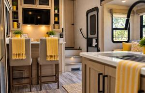 Comfort Meets Convenience 2021 Flagstaff GWTX2942