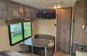 2014 Dutchmen RV Kodiak 200QB Ultimate RV rental photo 9