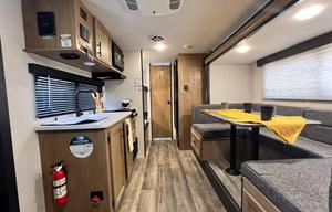 Cozy Camper perfect for Families - Couples retreat