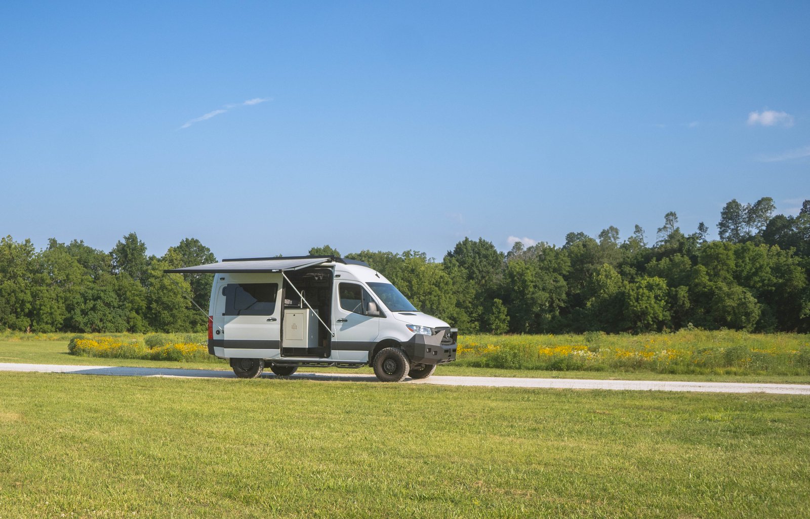 Adventure Van: For 2, Diesel, A/C & Off-Grid Power