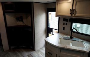Great Escapes Jayco SLX 8 295BHS Travel Trailer