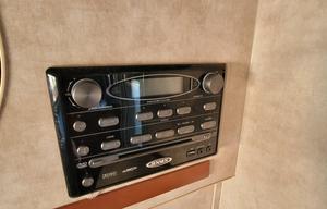 HECKLES - 2013 Winnebago Chalet Series M-24VR