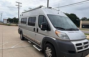 The Cozy Cruiser-Pet Friendly!