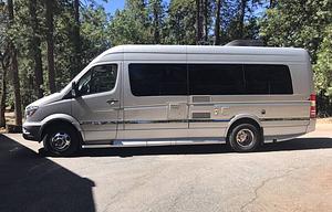 MERCEDES WINNEBAGO ERA 70X