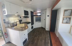 2016 Keystone RV Hideout 242LHS