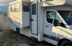 2011 Coachmen RV Freelander 2100CB RV rental photo 10