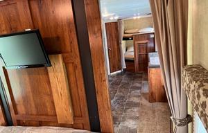 Clean & Cozy Hideout