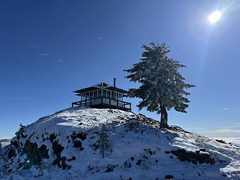 001, Loop: AREA COUGAR PEAK LOOKOUT