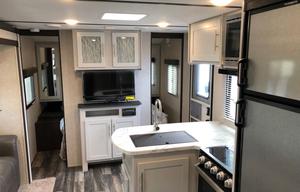 2019 Keystone Bullet 308BHS Bunkhouse