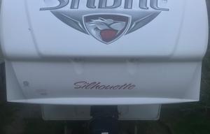 29 ft Sabre silhouette fifth wheel