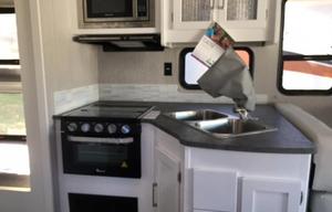 2022 Coachmen RV Pursuit 31BH Motorhome