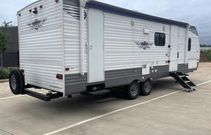 2021 Shasta 261DB