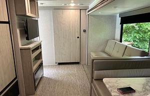 Retreat – The Ultimate Camper for Large Groups