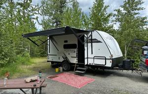 2022 Kodiak Cub 175BH 21 foot Camper