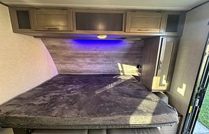 2022 Sunset Trail SS188BH RV rental photo 9