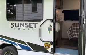 2021 CrossRoads RV Sunset Trail SS186BH