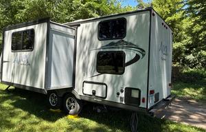 2016 Coachmen RV Apex Ultra-Lite