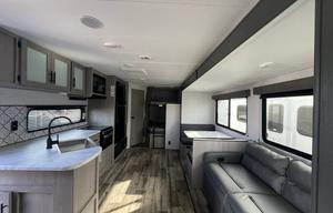 2024 COLEMAN LANTERN 263BH