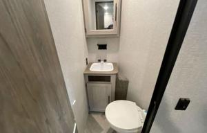 2 bed 2 bath double slides