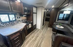 Goin’ Big Triple Slide Bunk House