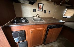 Light Weight Jayco Travel Trailer SUV towing