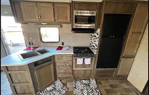 2019 Dutchmen RV Coleman Lantern LT Series 17RD
