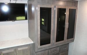 LUXURY-AUTO LEVELING-FREE INS-TOP RATED- DIAMOND O
