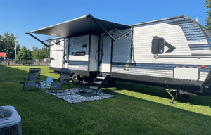 2021 Crossroads Rv ZR331BH