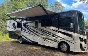Spring Glamping is here!!  2 AC AND 2 BATH!!!