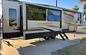 2019 Montana High Country Luxury Fifth Wheel