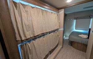 Family Getaway Ready – 2018 Jayco Greyhawk for 8