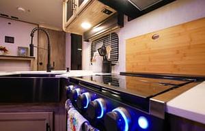 **Alpha Wolf Bunk House-Beautiful!**