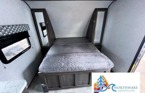 Northwake Adventures | 26' Stocked RV – Sleeps 7!