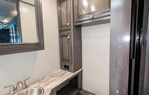 2019 Holiday Rambler - Admiral 32S