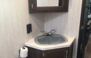 Clean 2019 Bunkhouse, everything included!