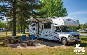 C06 - 10 Person w/ Bunk- The RV Rental Factory