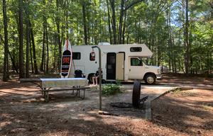 Adventure-Us, Home Away From Home,  Thor Majestic