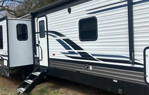 Happy Camper Hideaway
