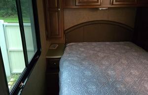 2015 Coachmen RV Leprechaun 317SA Ford 450