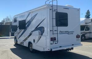 HOWARD 2022 THOR MOTOR COACH FREEDOM ELITE- 22FE