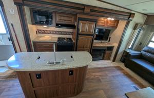 Keystone Cougar | Luxury Chef's Kitchen & 3 Slides