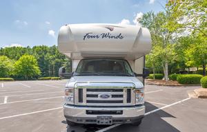 "Fourwinds Funhaus" - 6 bed Bunkhouse C Class RV