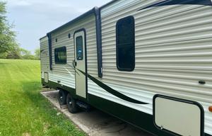 2019 Keystone RV Hideout 262LHS RV rental photo 3