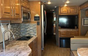 Luxury Family Bunkhouse -Sleeps 10-Fully Stocked