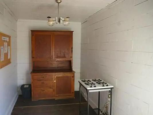 001, Loop: MCCAIN CABIN