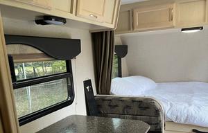 Light and easy Winnebago bunkhouse. Pet friendly