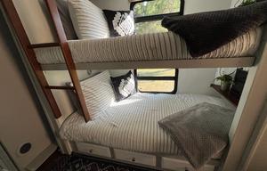 Forest River Georgetown 351DS