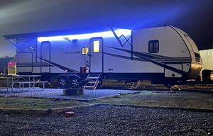 2022 CrossRoads RV Cruiser Aire CR33BHB