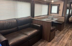2019 Keystone hideout 29 dfswe luxury sleeps 10
